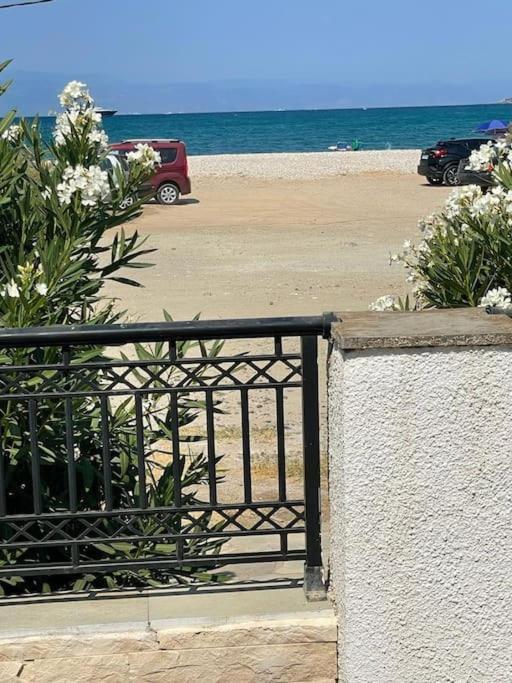 Familienfreundliches Fischerhaus Am Strand بورتو خيلي المظهر الخارجي الصورة